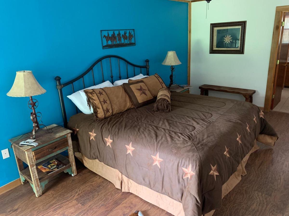 Diamond H Lodge B&B Bandera Ngoại thất bức ảnh