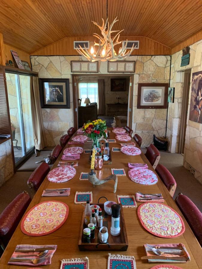 Diamond H Lodge B&B Bandera Ngoại thất bức ảnh
